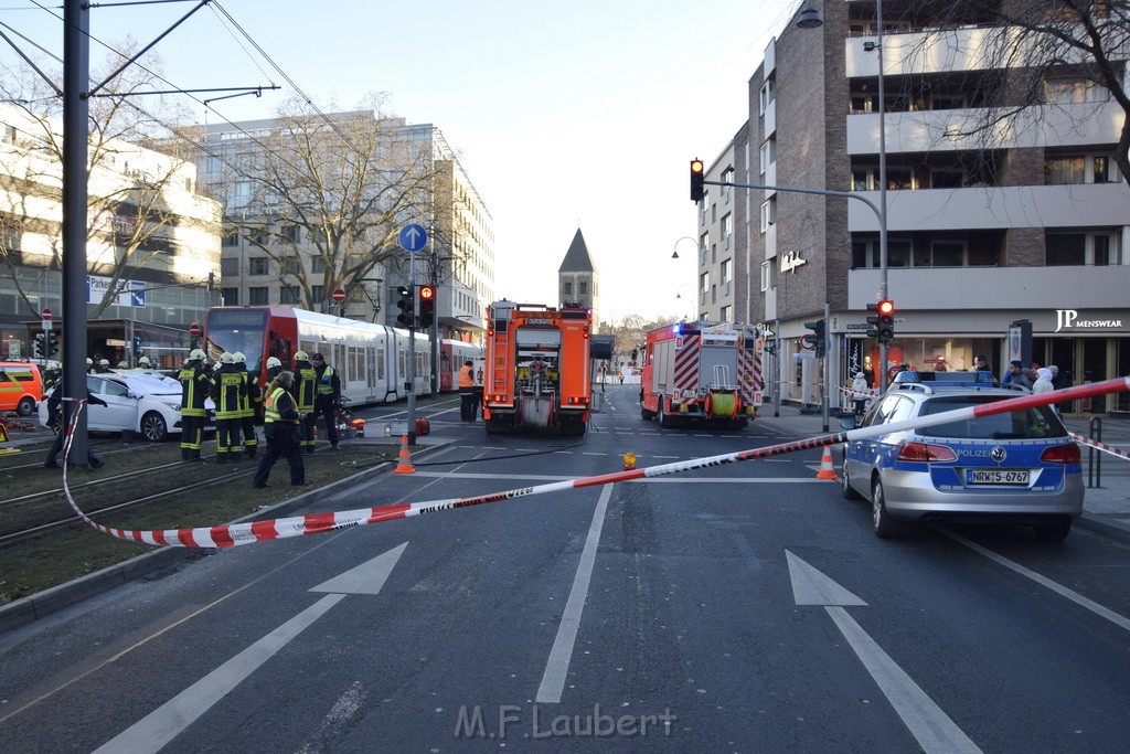 VU PKW Strab Koeln Mitte Pipinenstr Hohestr P026.JPG - Miklos Laubert